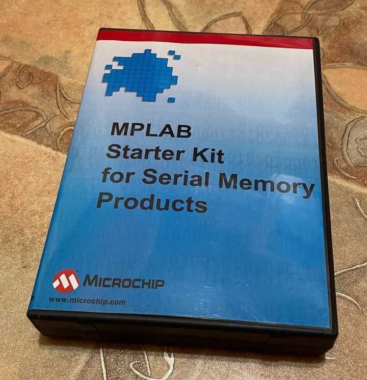 Стартовий набір Microchip Starter Kit for Serial Memory (DV243003)