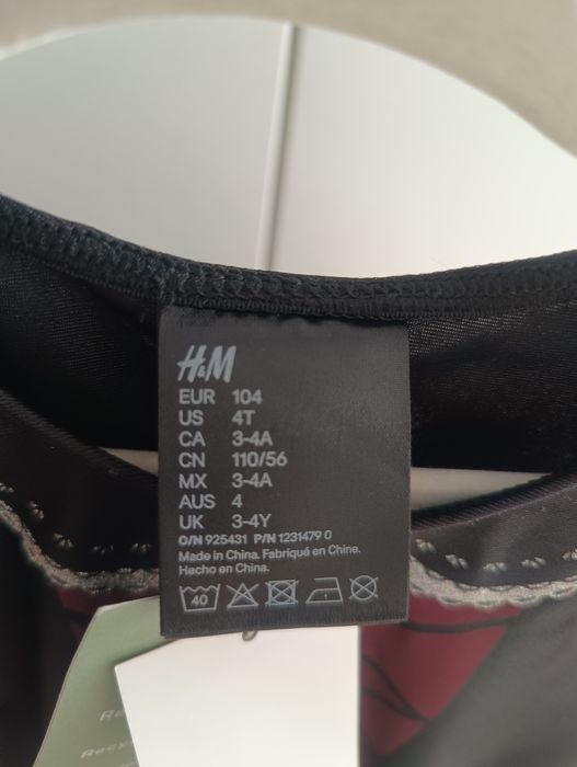 Kostium r.104 H&M