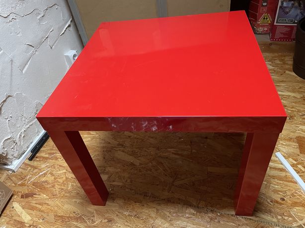 Ikea stolik Lack czerwony lakierowany