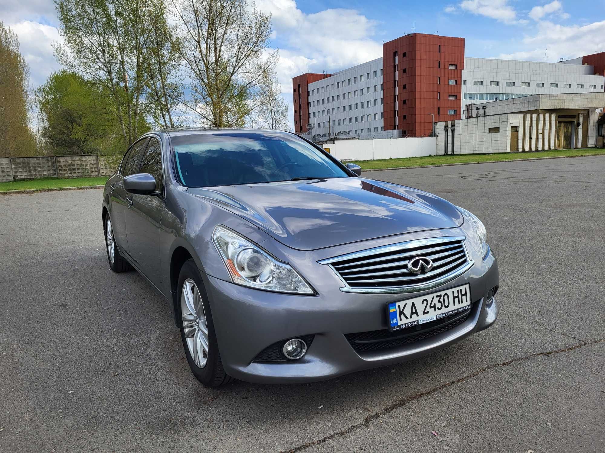 Infiniti G25x 2012 року