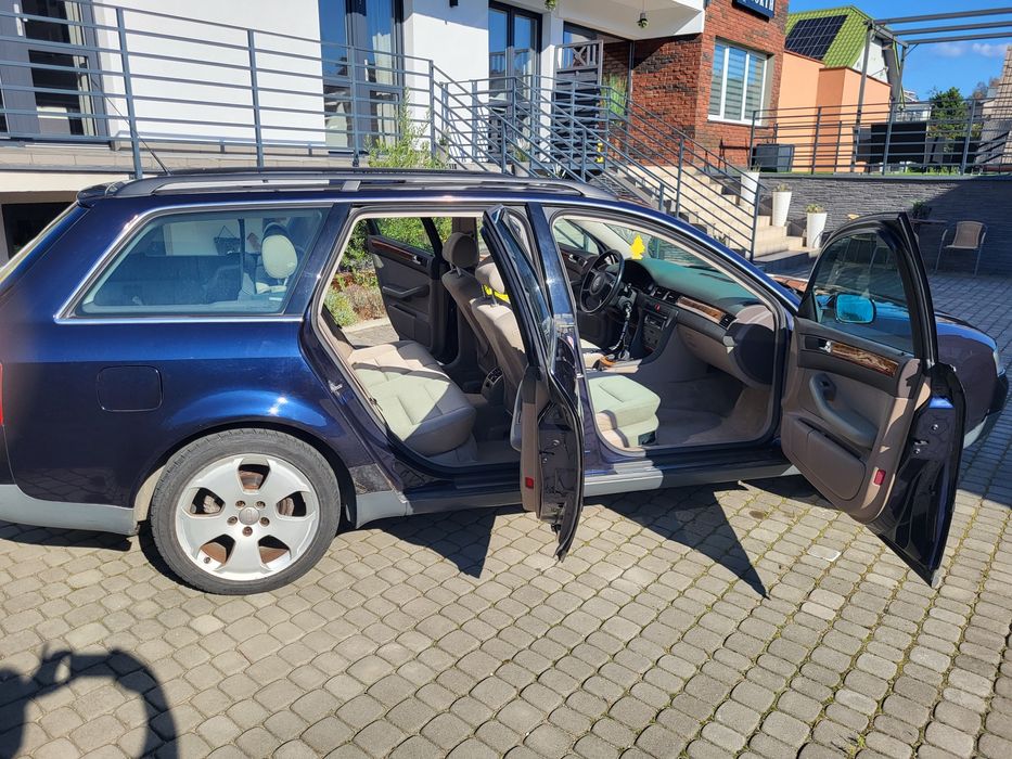 Audi A6C5 AVANT 2400 benzyna