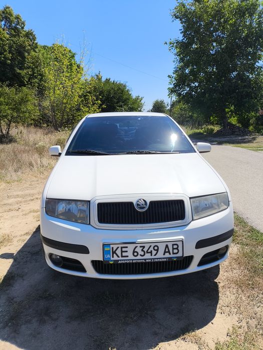 Шкода Fabia 1.4.  .