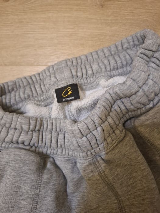 Spodnie corteiz z wysokiej jakości materiału