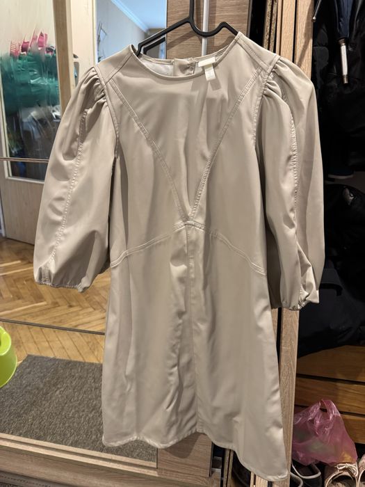 Сукня бежева  H&M