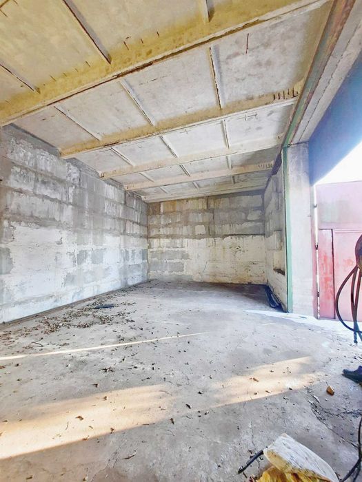 Сдам помещение под склад хранение производство от 100 кв.м. Охраняется