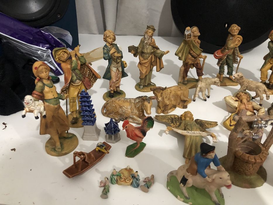 estatuetas para coleção e beleza