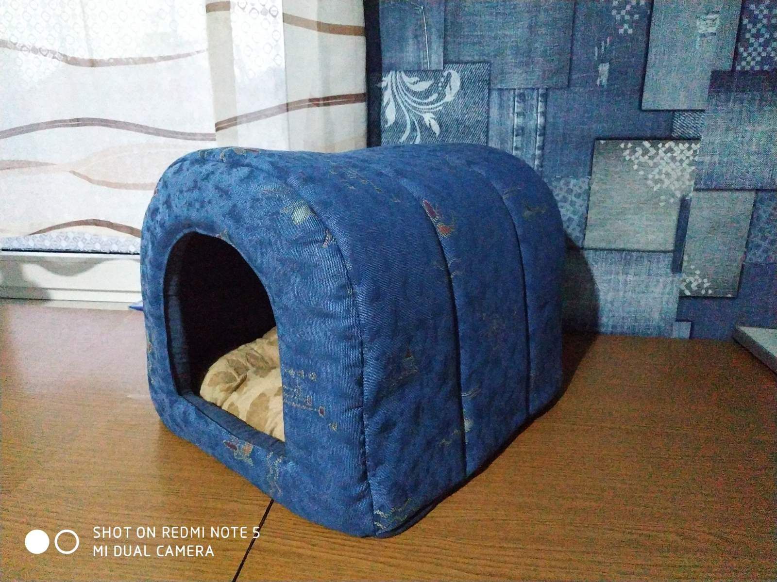 Домік, хатинка для кота або собачки