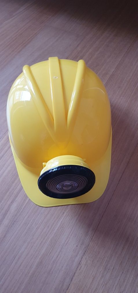 Chapéu de obras para carnaval