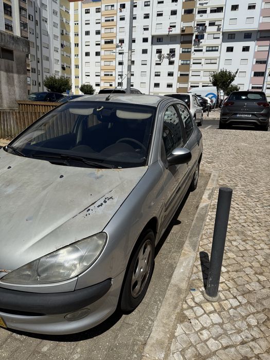 Peugeot 206 sem problemas 150mil km