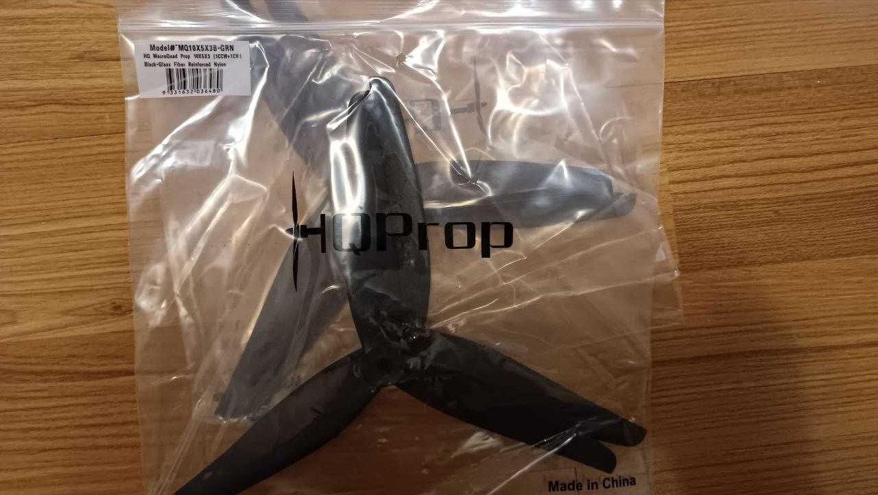 Комплект 4 шт. пропеллерів для fpv дрона 10" 1050 HQPROP MacroQuad