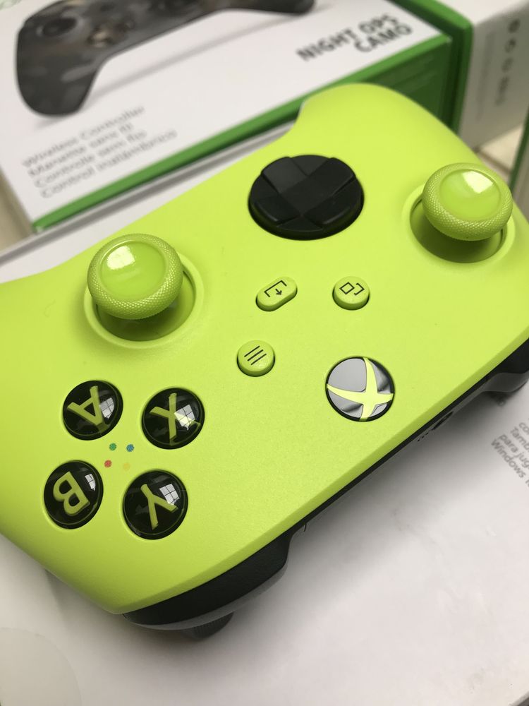 Джойстики,controllers Xbox one Series X  1914 ОПТ/РОЗН REF