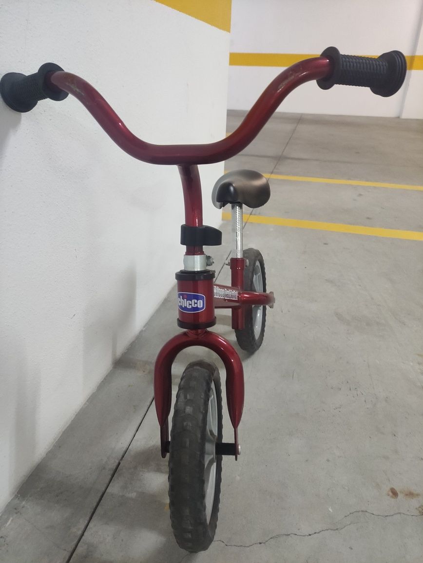 Bicicleta de aprendizagem Chicco