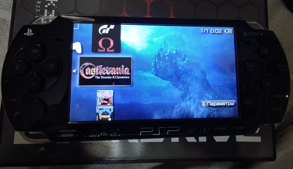 Sony PSP 2000 состояние супер .