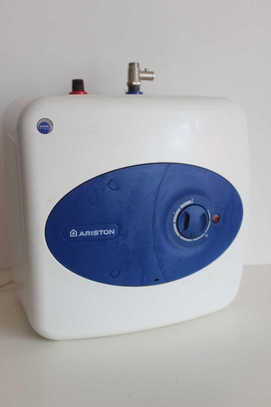 Bojler elektryczny podgrzewacz wody Ariston 15L 2000W