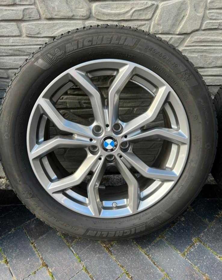 Oryginalne koła zimowe 19 BMW X3 G01 wzór 694 opony 245/50 R19 RDCi