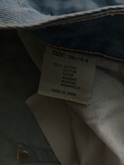 Джинси в чудовому стані, жіночі