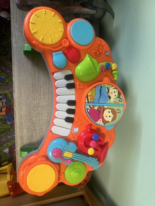 Розвиваюча музична іграшка. Синтезатор 10в1 для найменших