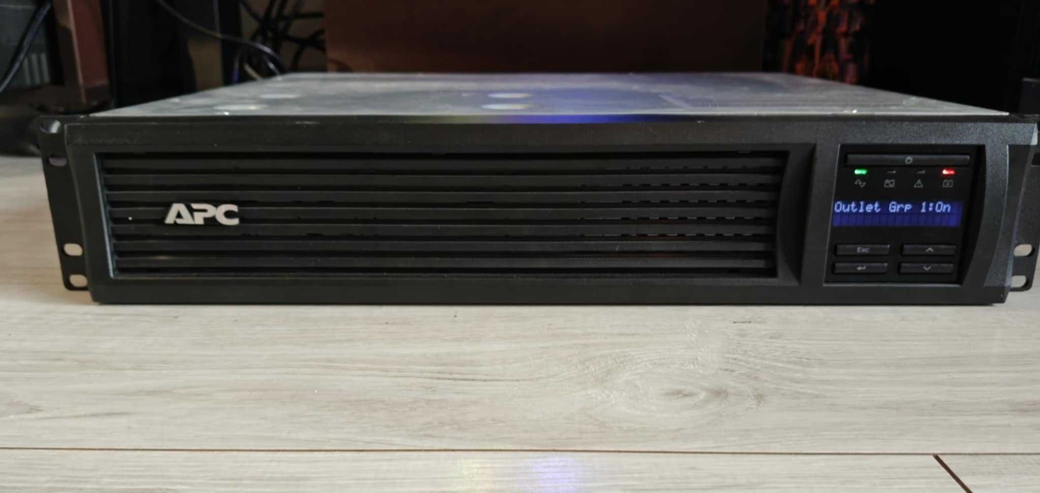 APC UPS Technologia line-interactive 0,75 kVA 500 W 4 x gniazdo sieci