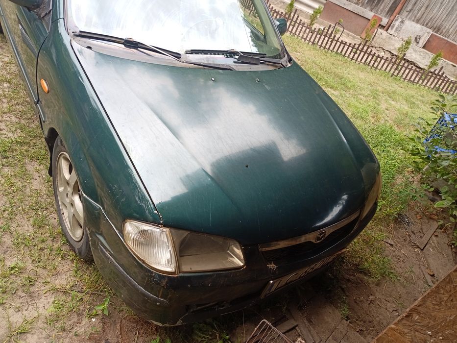 Продам Мазду 323 ф
