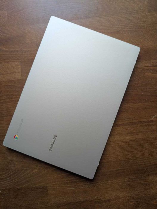 Samsung Galaxy Chromebook Go 14