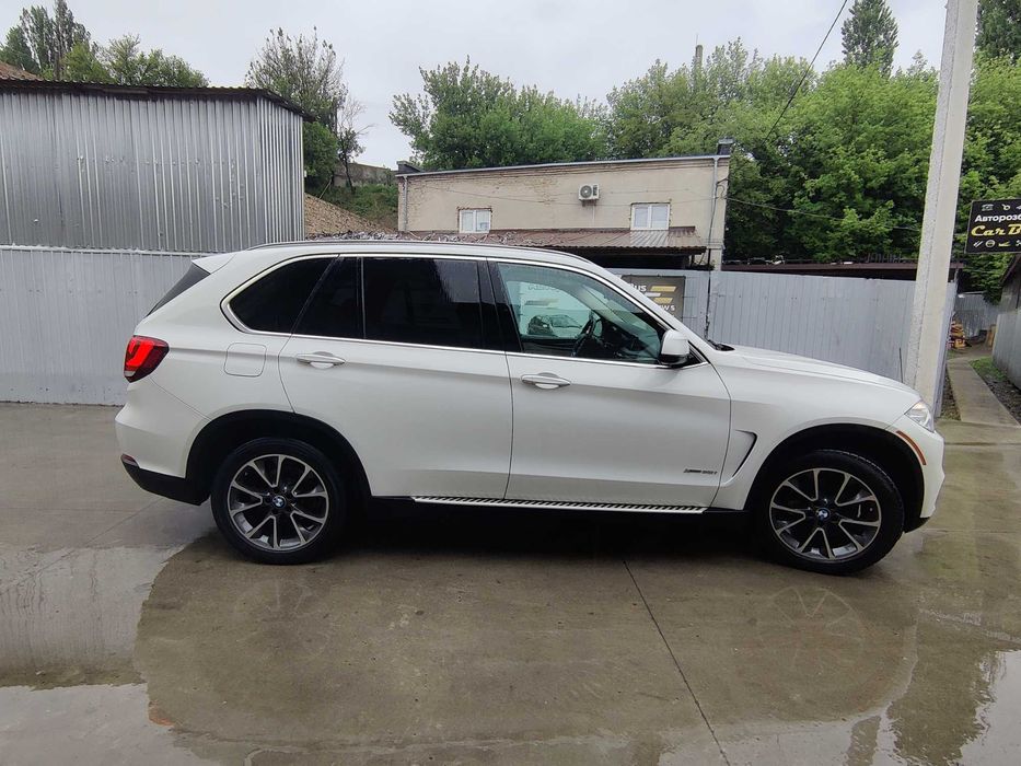 Разборка BMW X5 F15 3.0I розборка БМВ Х5 Ф15 шрот запчастини кузов