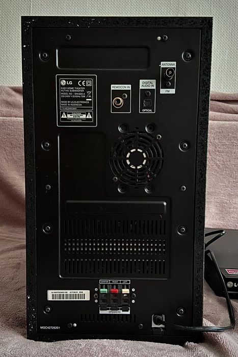 LG 3.1 система домашній кінотеатр 400 вт 160 gb SH43DA-A HRT403DA