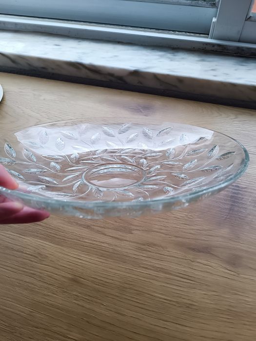Prato novo de vidro  33 cm