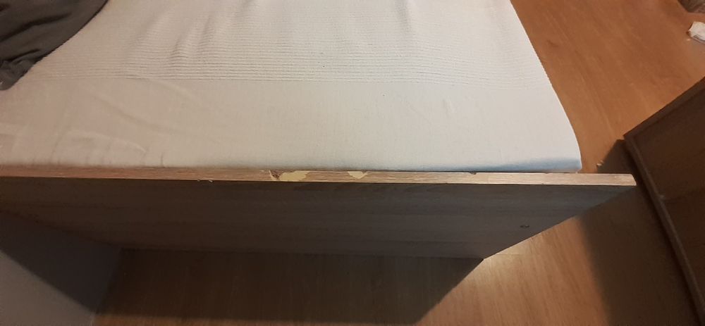 Komplet mebli młodzieżowych z łóżkiem i materacem