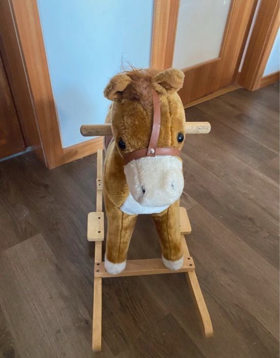 Cavalo de brincar