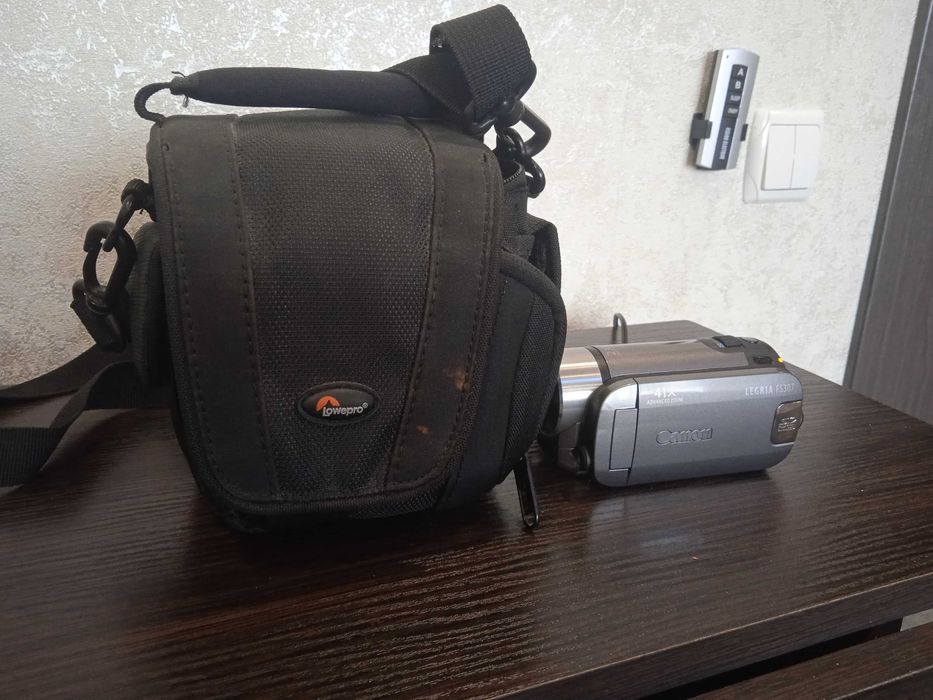 Камера canon legria fs307