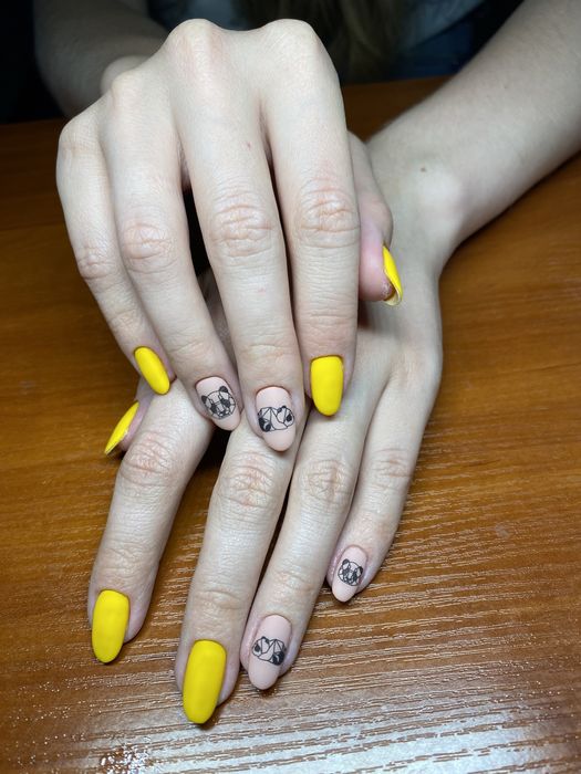 Маникюр/педикюр 450 грн Победа-5 ТЦ Гермес