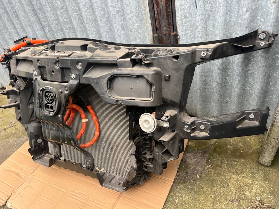 Mercedes Sprinter elektryk E-Sprinter W910 wzmocnienie chłodnice pas