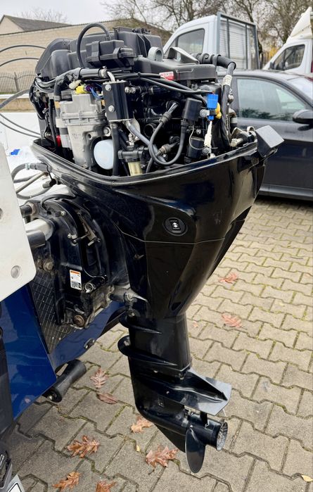 Silnik Mercury 25 ELPT z power trim