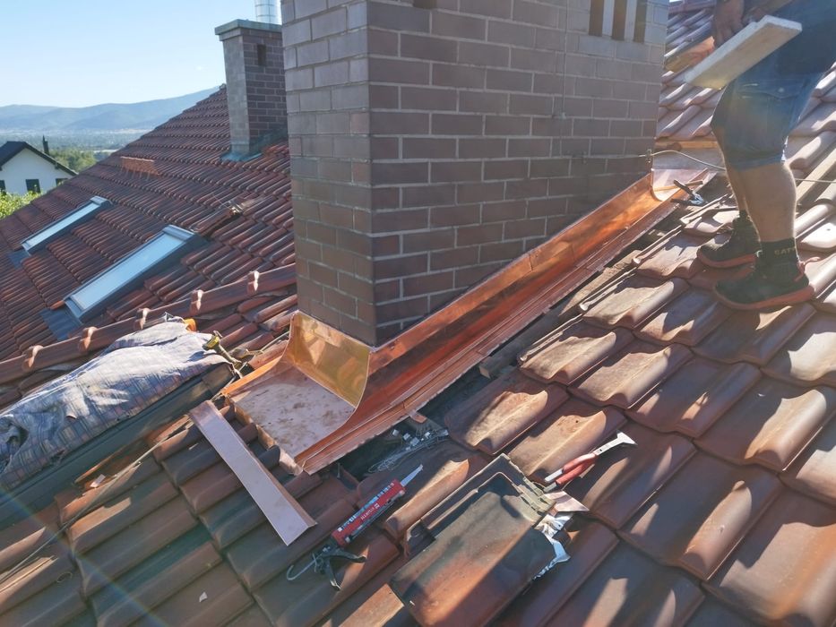 Dekarz •Montaż pokrycia•Obróbki blacharskie•Remont dachu • Blacha Papa