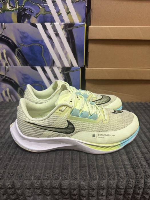 Жіночі бігові кросівки Nike Air Zoom Rival Fly 3 40,5(26см) оригінал
