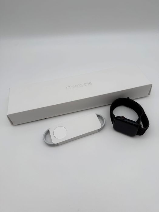 Apple Watch Series 8