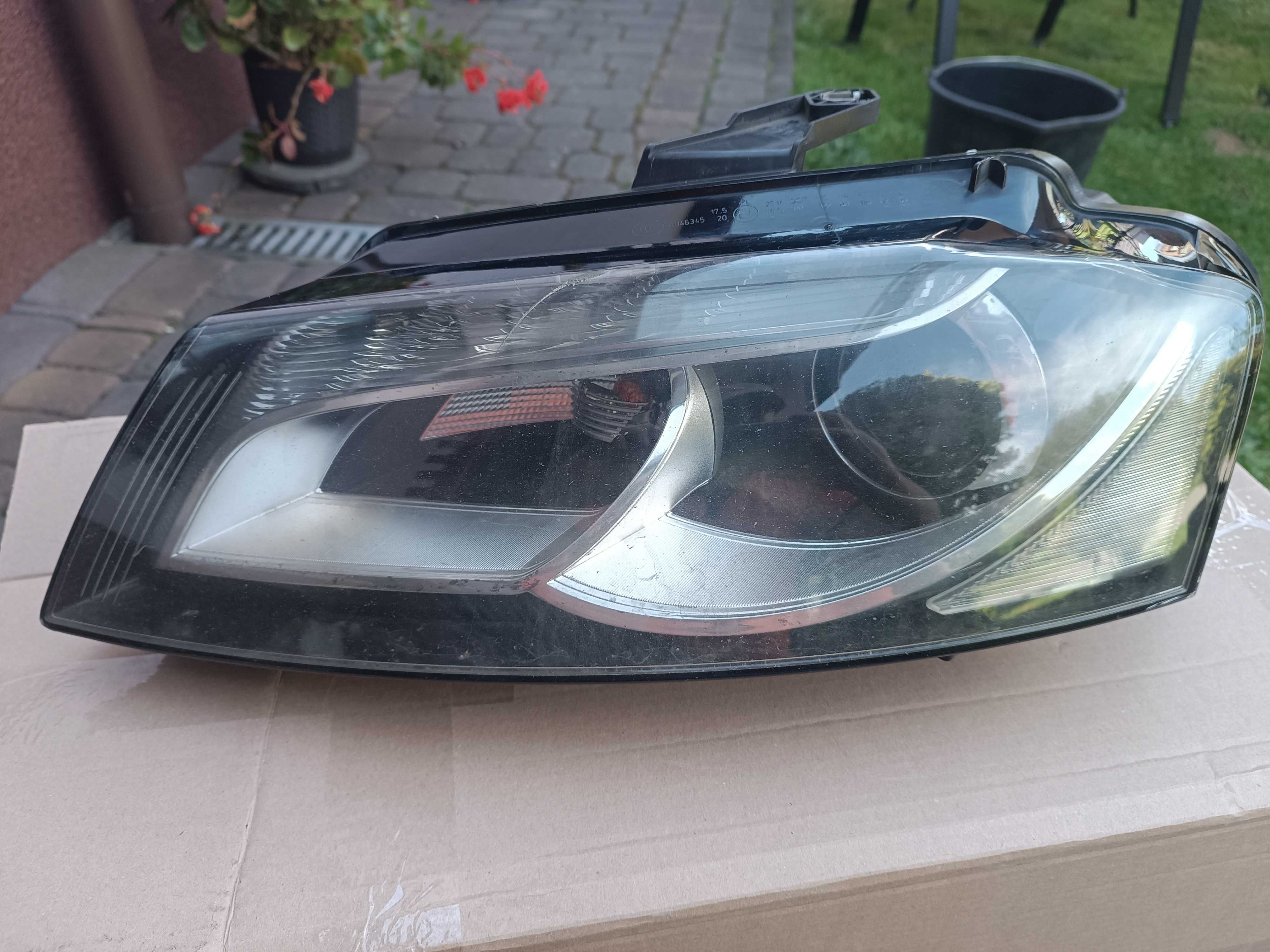 Lampa przednia lewa Audi A3 8P lift