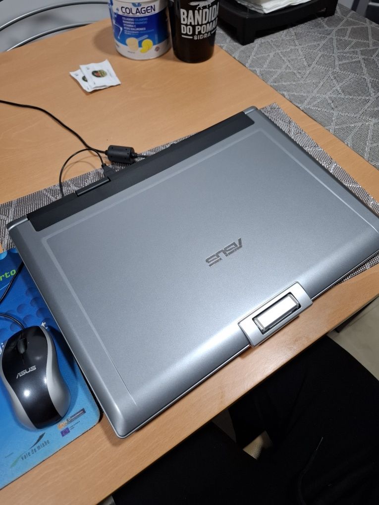 Vendo Portátil Asus