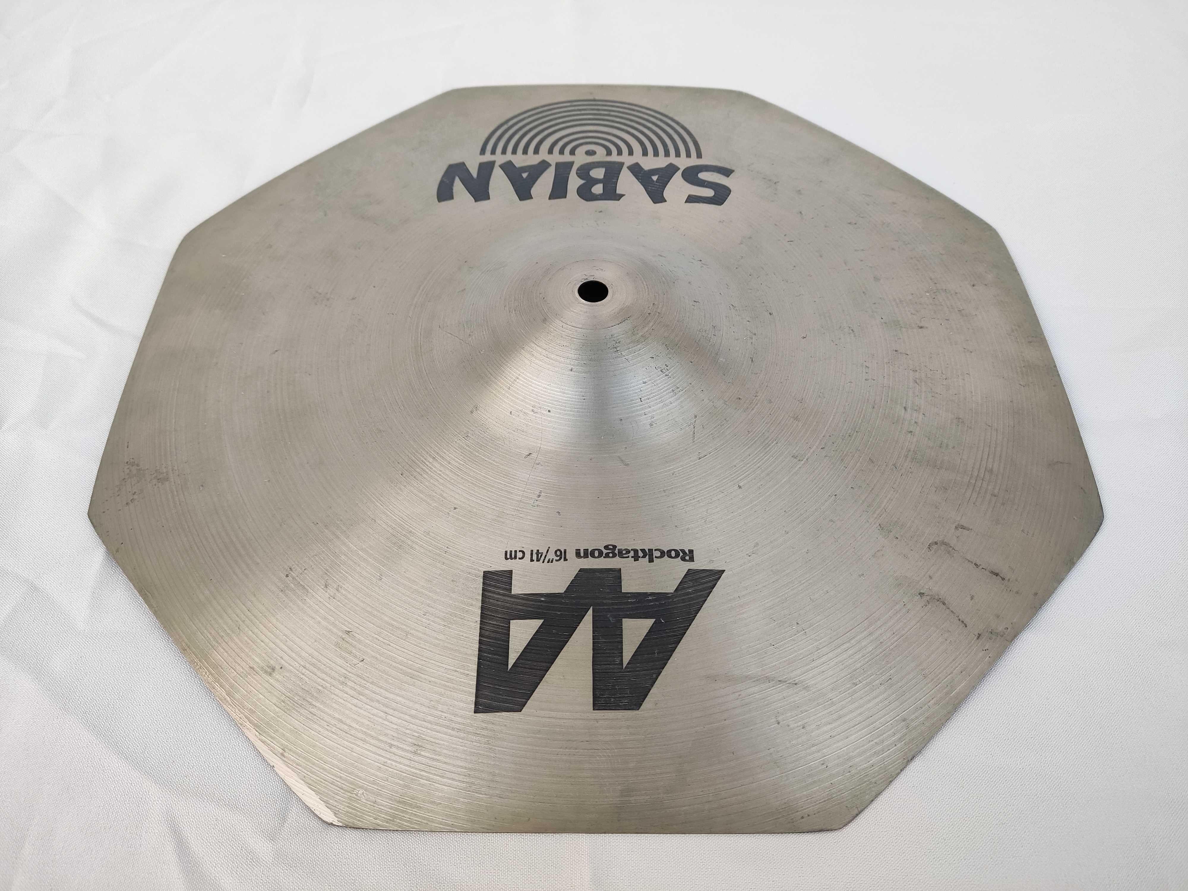 Prato Sabian AA Rocktagon 16 " Crash