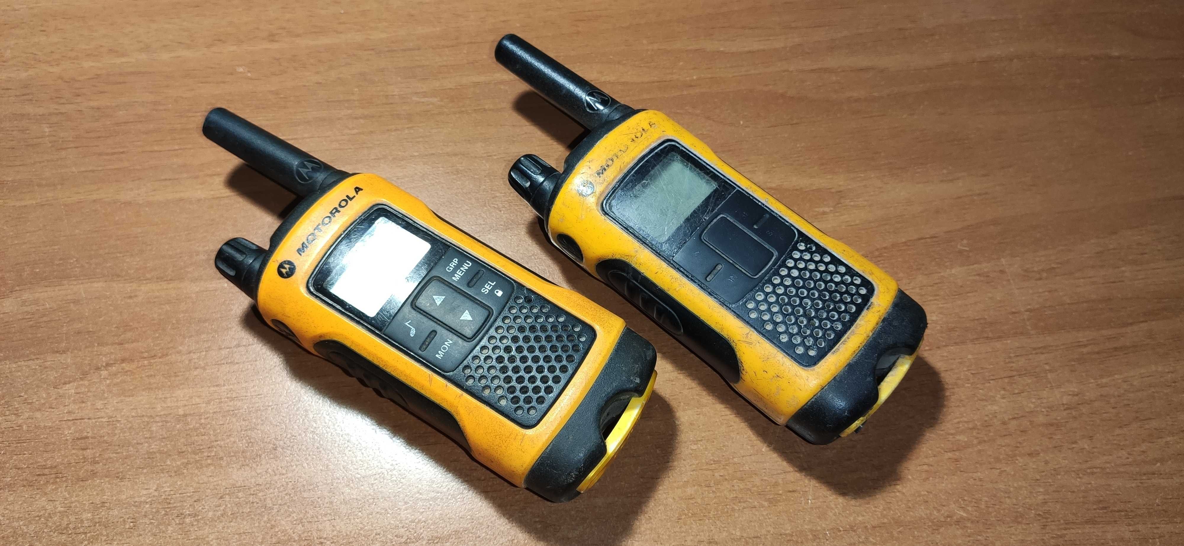 Рация MOTOROLA TLKR T80, пара