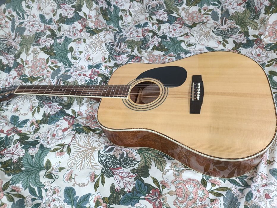 Gitara akustyczna, cort, stan bardzo dobry