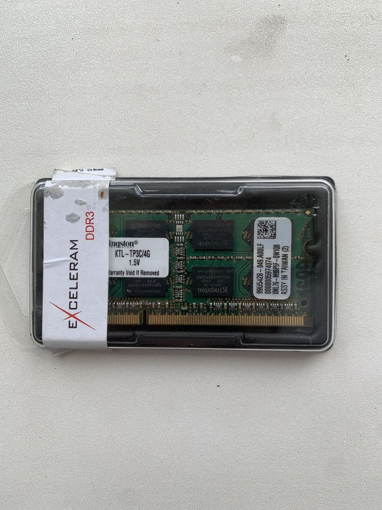 Модуль памʼяті 4 Gb kingston DDR3