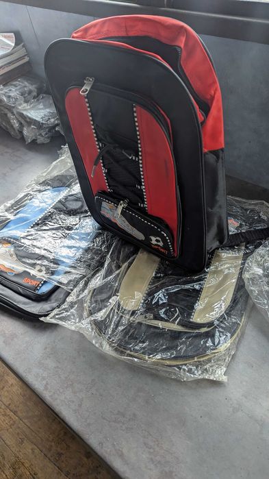 mały plecak -nowy