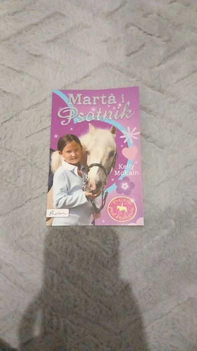 Książki z serii Stajnia pod Podkową Kelly McKain