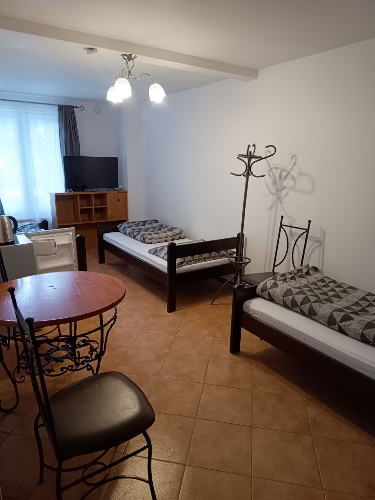 Noclegi.Kwatery.Pokoje.Mieszkania Pracownicze.60 miejsc noclegowych