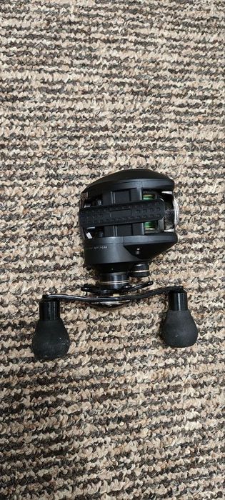 Катушка мультиплікаторна HURRICANE