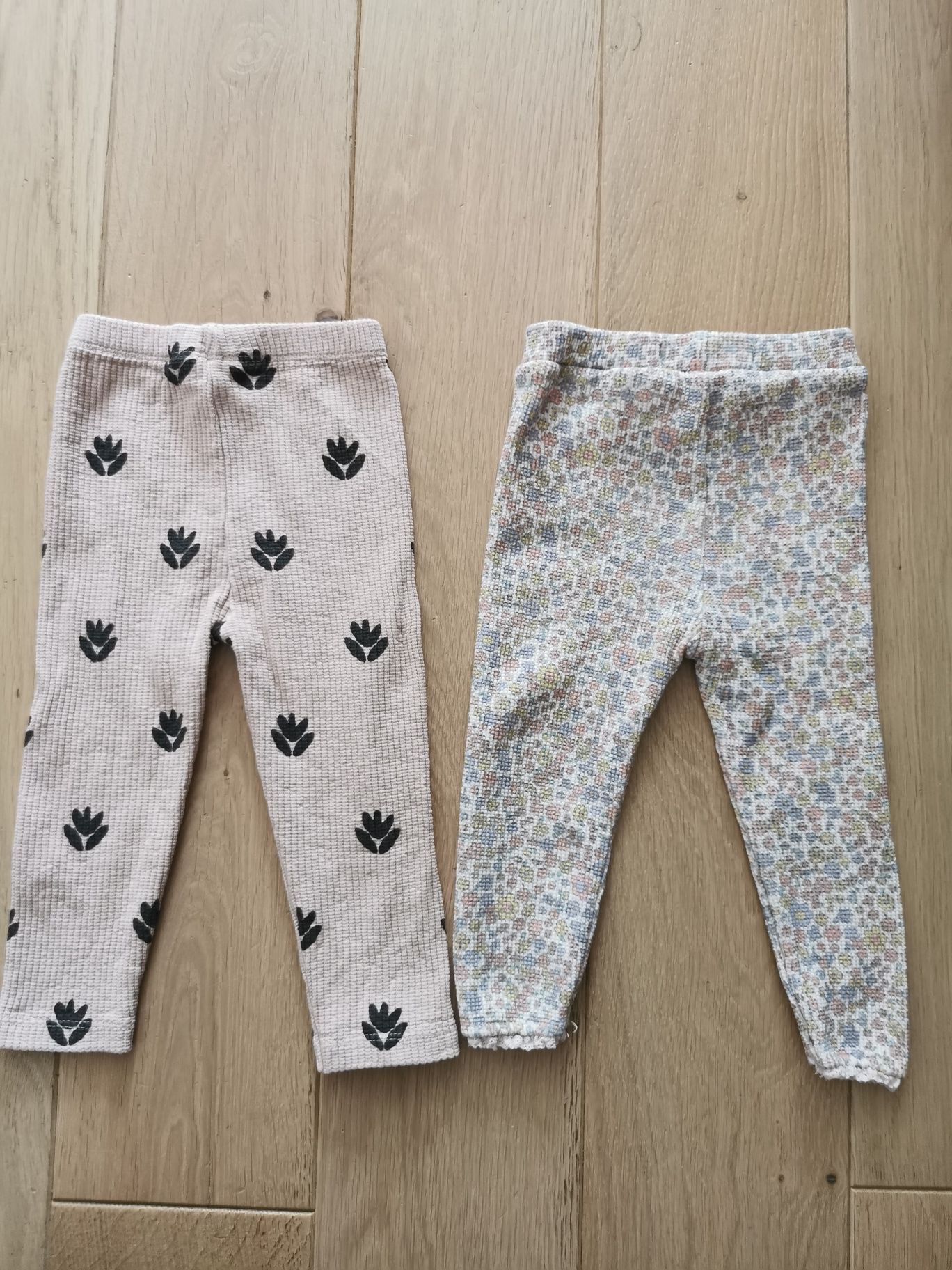 Legginsy Zara 86 kwiatki łączka wafel wafelkowe