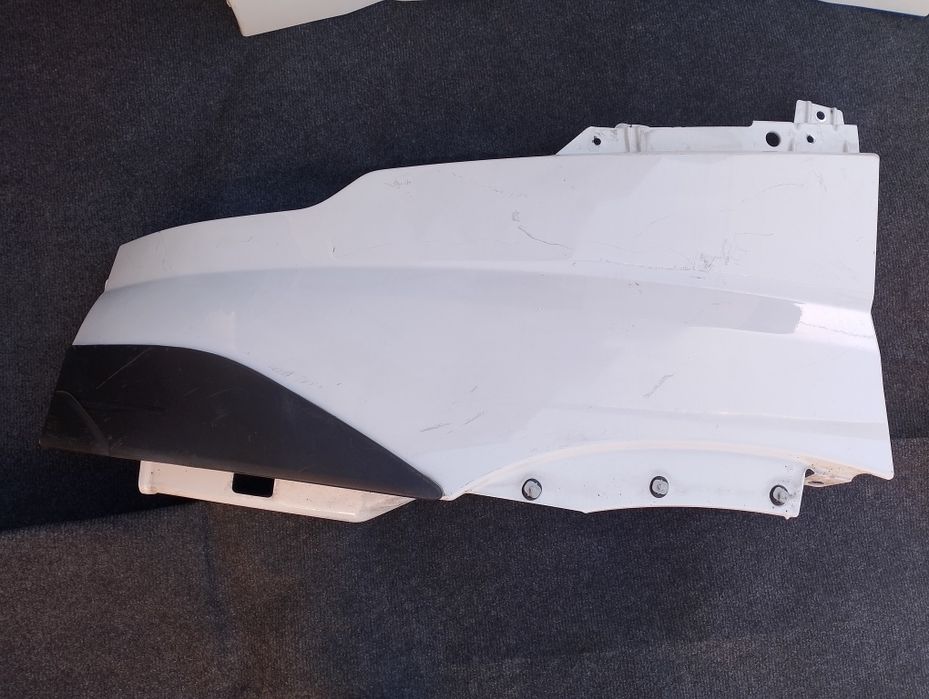 Błotnik Lewy Przód Przedni Iveco Daily 2014- biały Oryginał