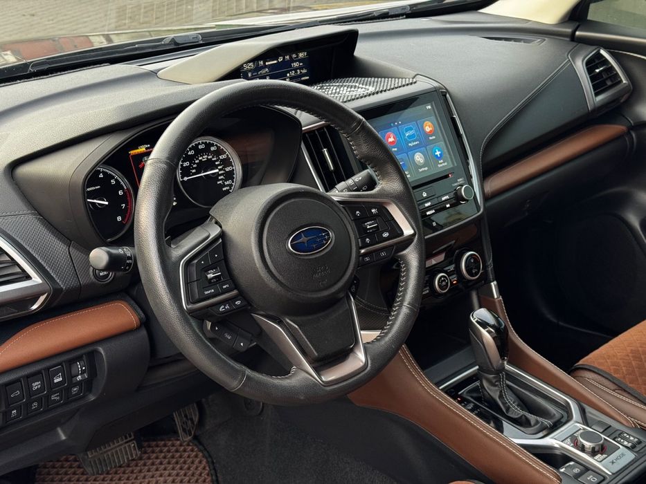 Авто subaru forester 2.5 бенз torring