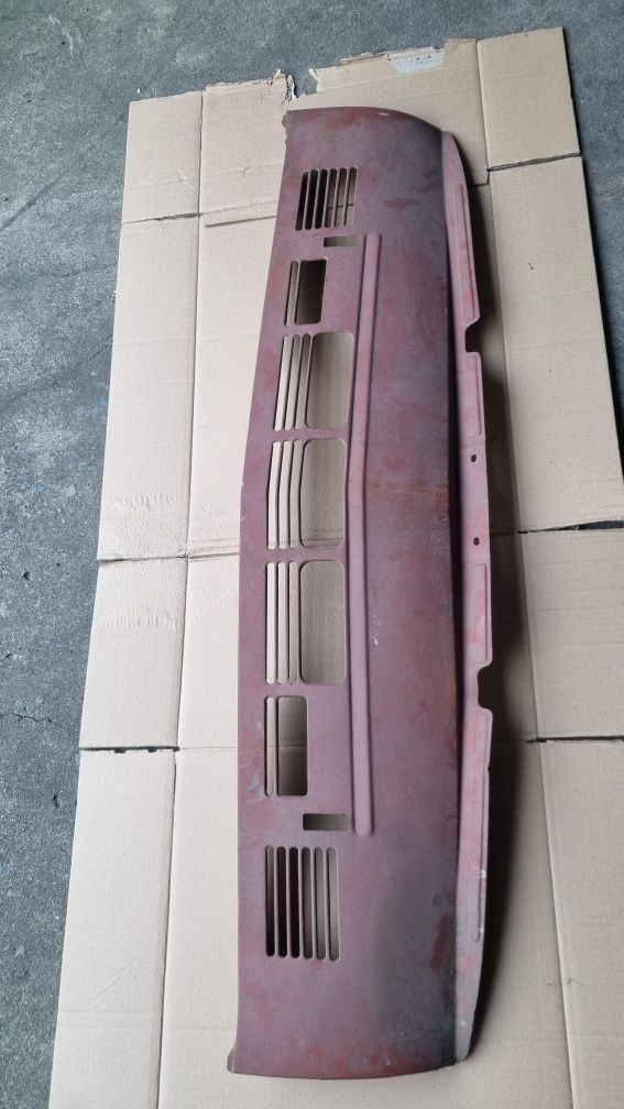 Nowy przedni pas Fiat 125p 1975-78